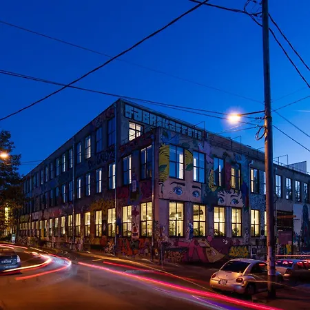 Fabrika Hostel&Suites-2