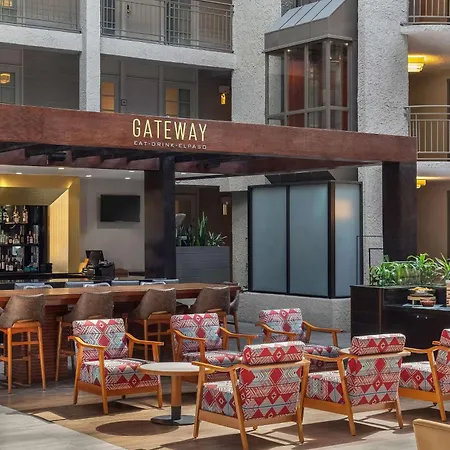 Embassy Suites By Hilton El Paso-2