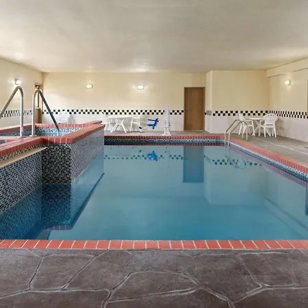 Country Inn & Suites By Radisson, Topeka West, Ks-2