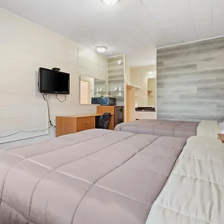 Dauphin Inn Express-3