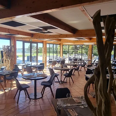 Hôtel Ariane-3