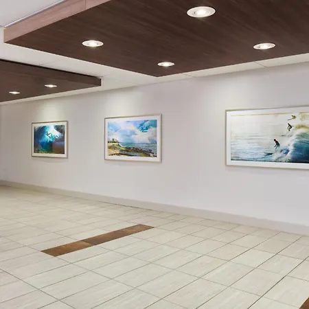Holiday Inn Express Waikiki By Ihg-2