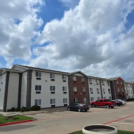 Super 8 By Wyndham Irving Dfw Airport/South-3