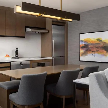 Doubletree By Hilton West Kelowna-3