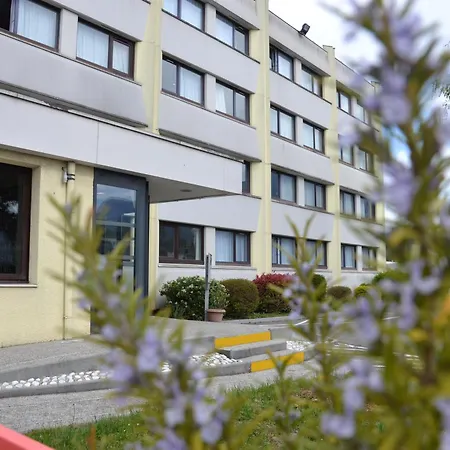 Ibis Chambery-3