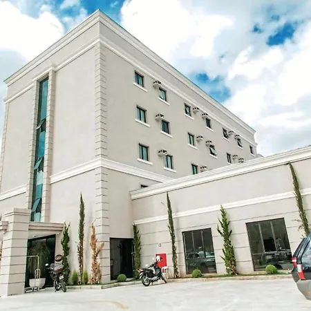 Class Hotel Pouso Alegre-3