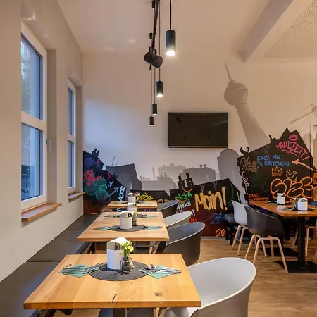 Mk Bed & Breakfast Berlin-3