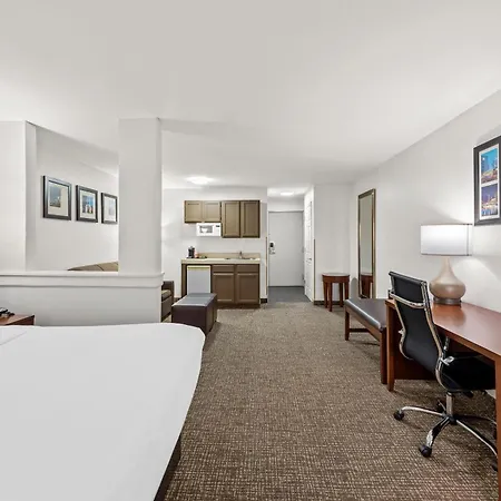 Comfort Inn & Suites Fairborn Near Wright Patterson Afb-2