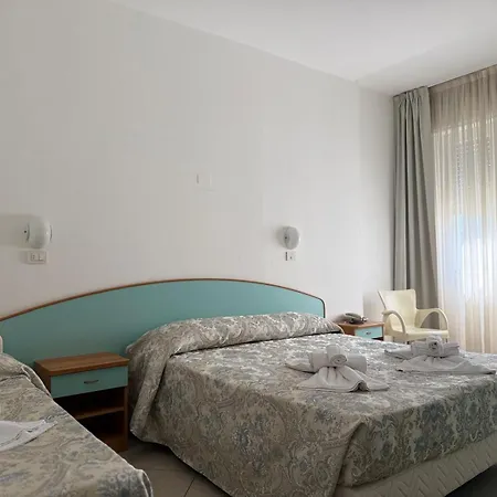Hotel Spiaggia Villa Paola-3