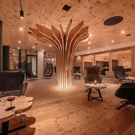 Cristallo Sport & Wellness Hotel-2