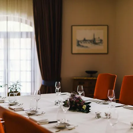 Relais & Chateaux Buelow Palais-3
