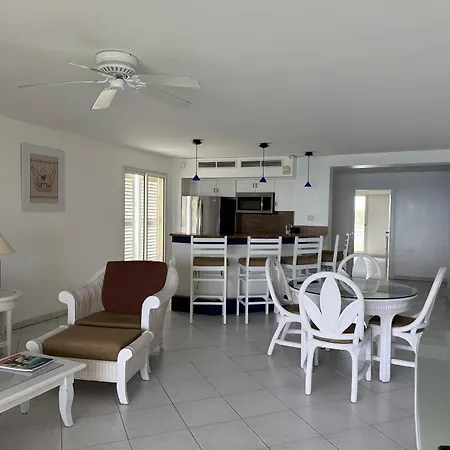 Sapphire Beach Club Resort-3