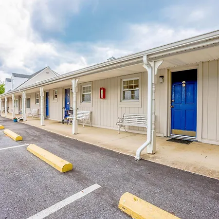 Relax Inn By Oyo Natural Bridge I-81-3