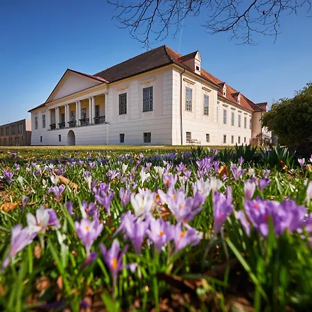 Bildungshaus Schloss Retzhof-2