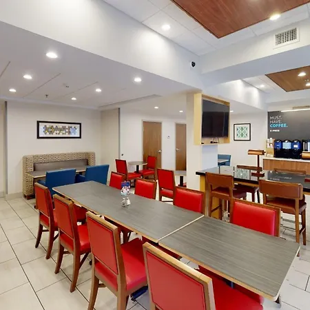 Holiday Inn Express South Burlington By Ihg-2