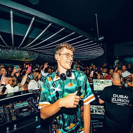 Five Zurich - Luxury City Resort-2