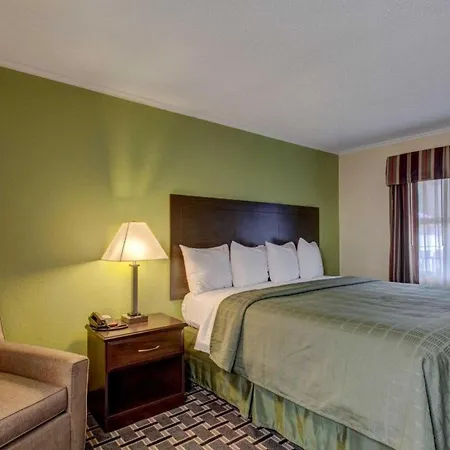 Quality Inn Barre-Montpelier-2
