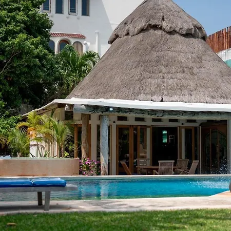 Villa Castillo- Stunning Lagoon Front Villa-2