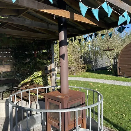 The Little Hide - Adult Only Camping Pods-2