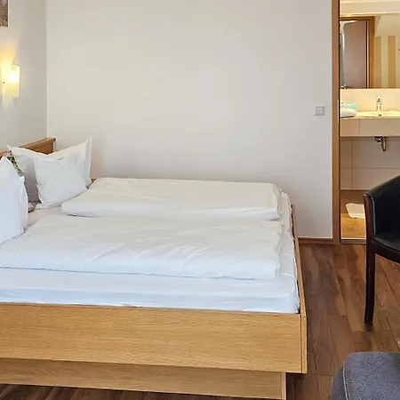 Hotel Renchtalblick-3