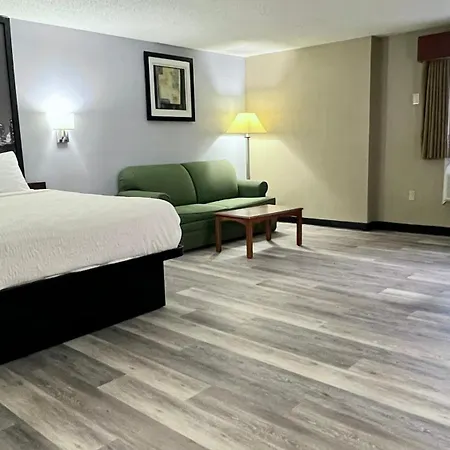 Super 8 By Wyndham St. Clair Mo-3