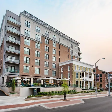 Hyatt Place Newark-Main Street-3