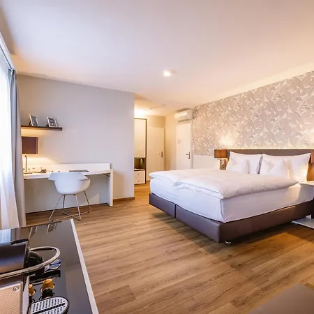 Hotel Spalentor - Ihr Sympathisches Stadthotel-2
