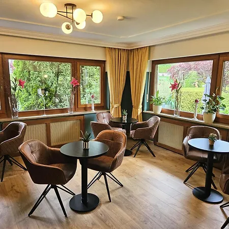 Hotel Quellenhof-3