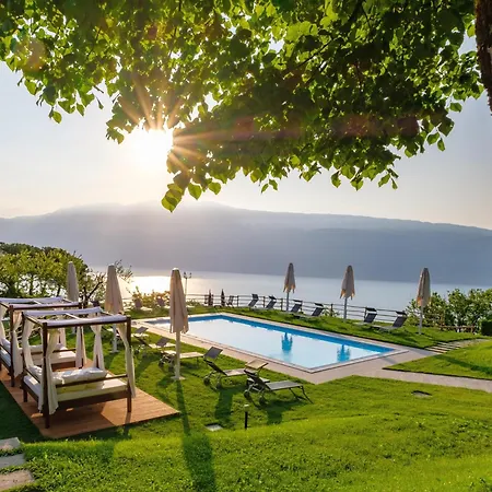 Boutique Hotel Villa Sostaga-3
