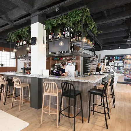 Appart'hôtel Le Corot - Accès Autonome - Saint-Junien Centre-2