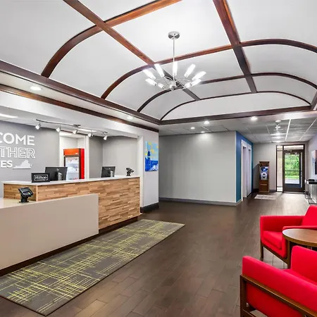 Hampton Inn & Suites Richmond/Virginia Center-3