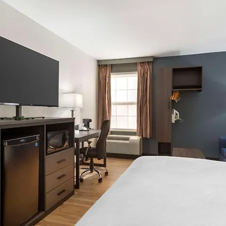 Best Western Mystic Hotel-3