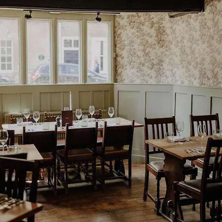 The Bull And Swan-2