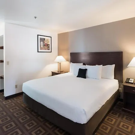 Quality Inn & Suites Kennewick Tri-Cities-2