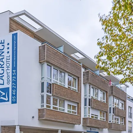 Lagrange Apart'Hotel L'Escale Marine-3