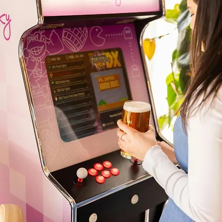 Moxy London Stratford-3