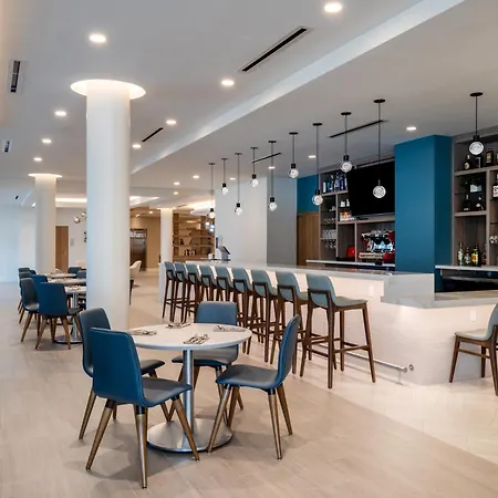 Even Hotel Miami - Doral Area By Ihg-2