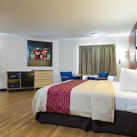 Red Roof Inn Houston - Westchase-3