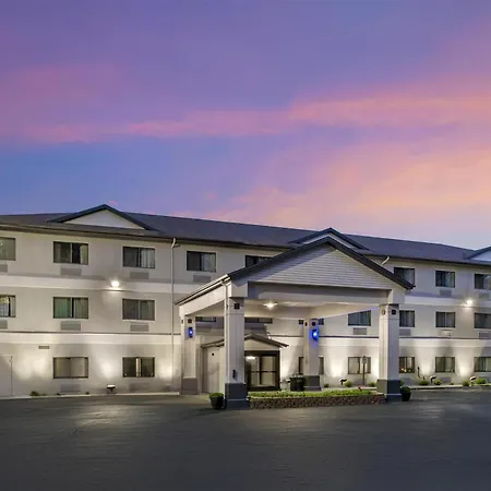 Best Western Port Huron Blue Water Bridge-3