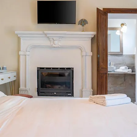 Essentia Guest House-3