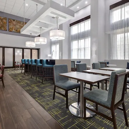Hampton Inn & Suites Shreveport-3