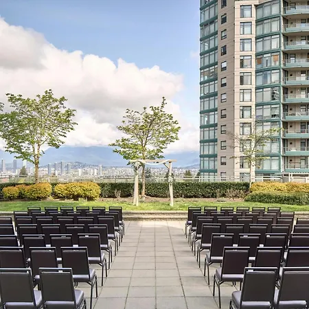 Element By Marriott Vancouver Metrotown-2