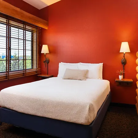 Bantr Grand Hotel Wausau - Rothschild-3