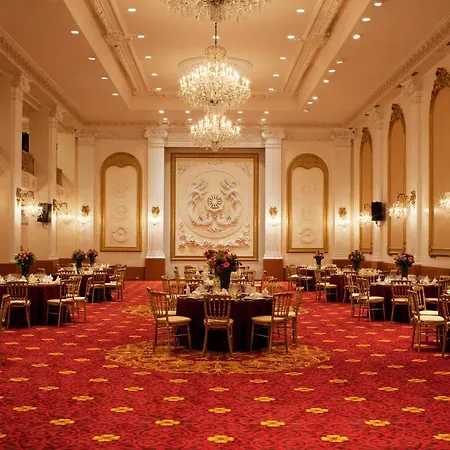 New Yorker By Lotte Hotels-3