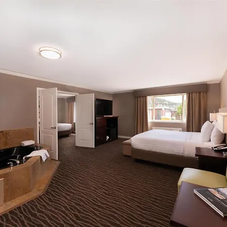 Prestige Radium Hot Springs Resort, Worldhotels Crafted-3