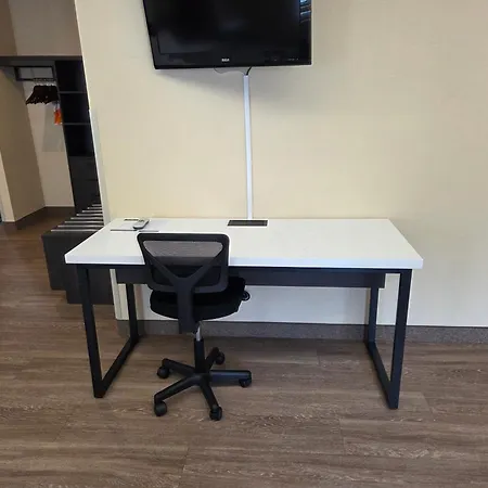 Quality Inn & Suites Bellville - Mansfield-2