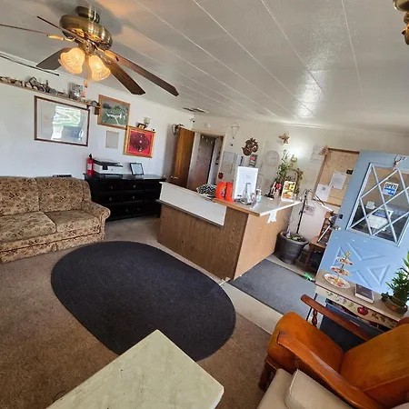 Oyo Sandman Inn-2