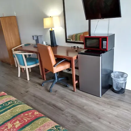 Eldorado Motel New Castle-3
