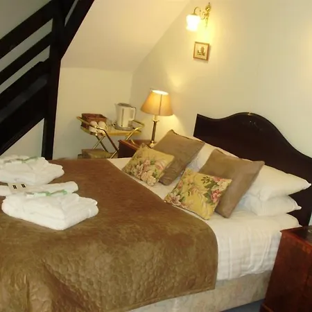 The White Horse Inn-2