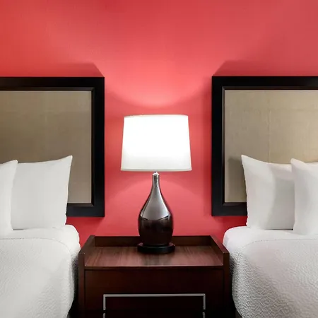 Ramada By Wyndham Del Rio-2